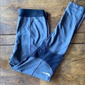 NWOT Nike Pro grey and black leggings